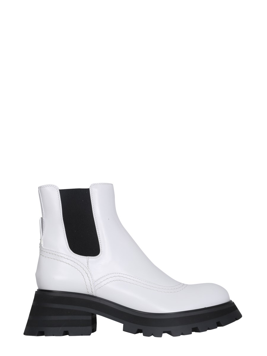 ALEXANDER McQUEEN    WANDER BRUSHED LEATHER CHELSEA BOOTS