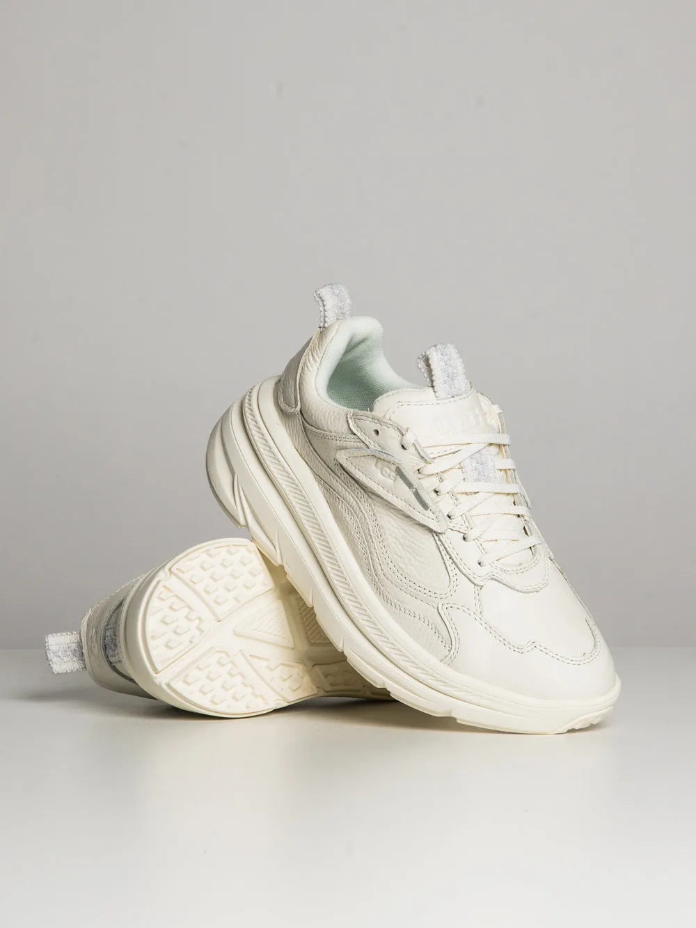 UGG WOMENS UGG CA1 SNEAKER